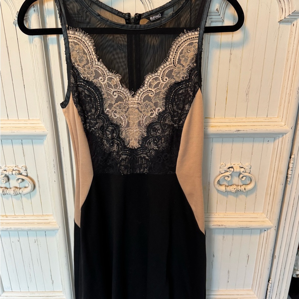 Buffalo David Bitton Black Lace & Beige Panel Mini Dress